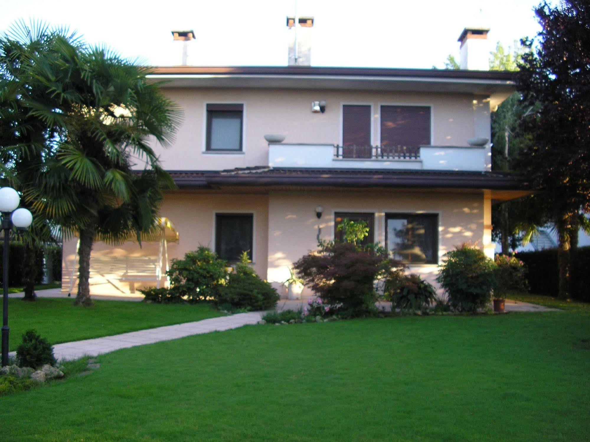 B&B Le Tre Grazie San Martino di Lupari Екстер'єр фото